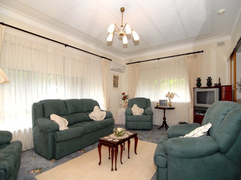 11 Hillside Avenue, Highbury SA 5089