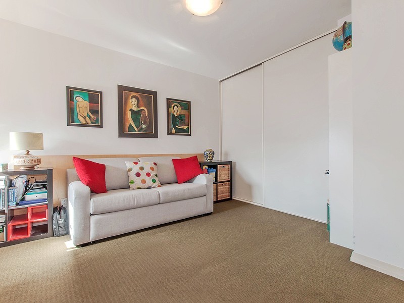 4/8 Charlick Circuit, Adelaide SA 5000