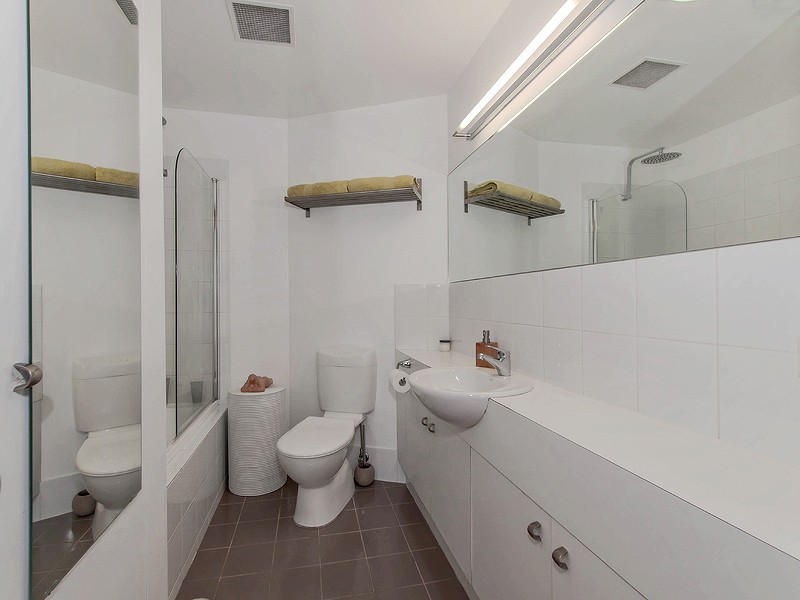 4/8 Charlick Circuit, Adelaide SA 5000