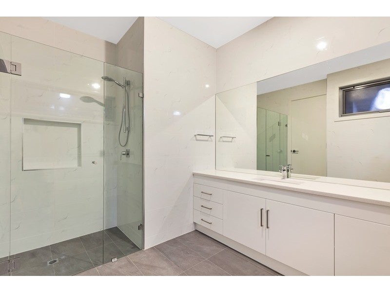 5A Lexington Road, Henley Beach South SA 5022