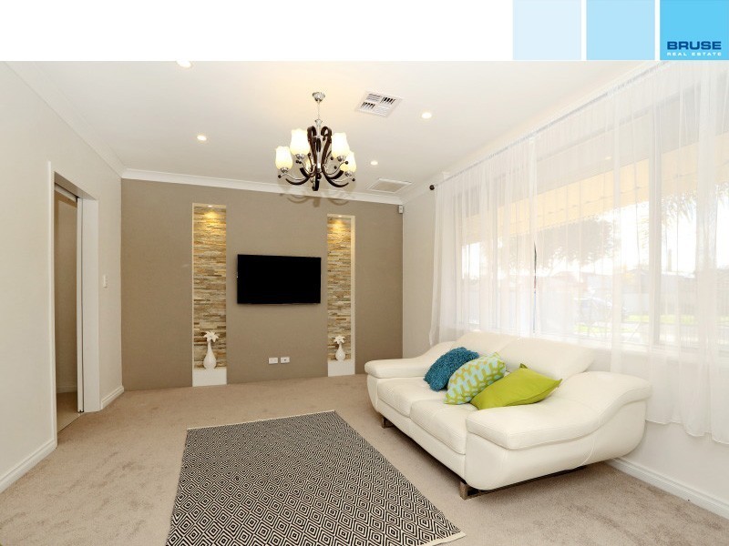 5 Shropshire Avenue, Hillcrest SA 5086