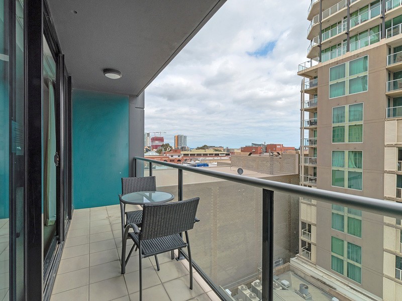 901/102 – 105 North Terrace, Adelaide SA 5000