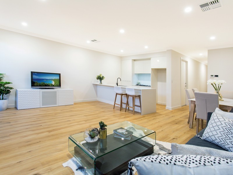 62 Acacia Avenue North, corner of Brooker Avenue, Campbelltown SA 5074