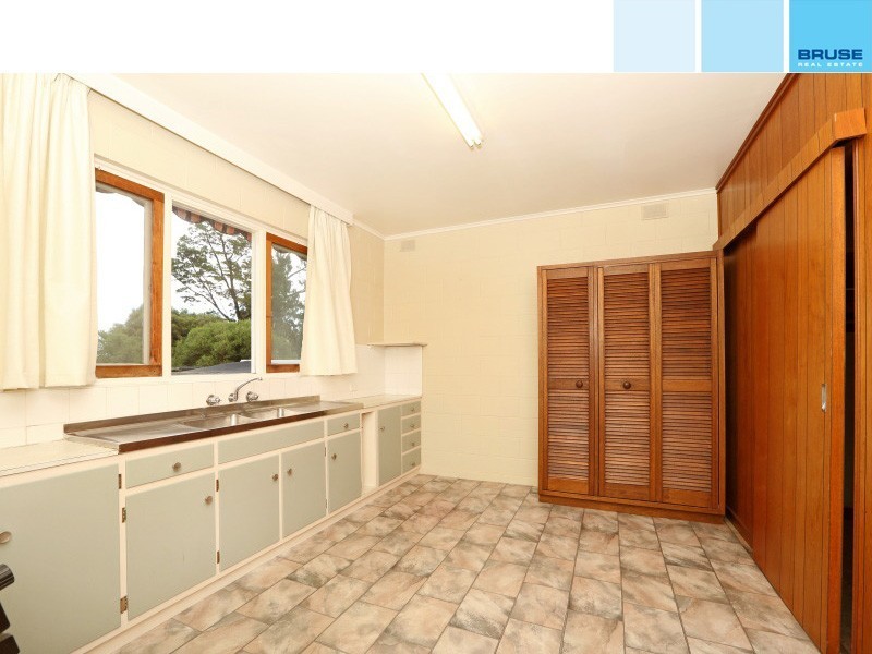 4 Crystal Street, Seacombe Heights SA 5047