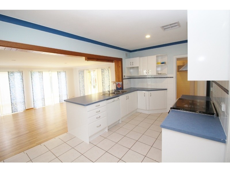 25 Andrea Avenue, Newton SA 5074