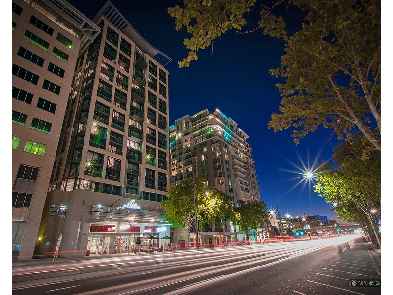 301/102 – 105 North Terrace, Adelaide SA 5000