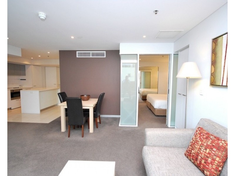 301/102 – 105 North Terrace, Adelaide SA 5000