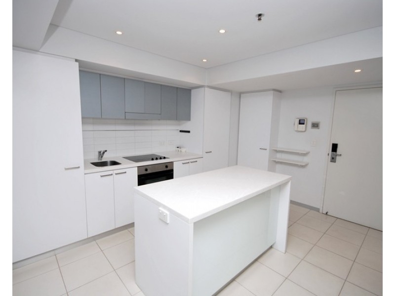 301/102 – 105 North Terrace, Adelaide SA 5000