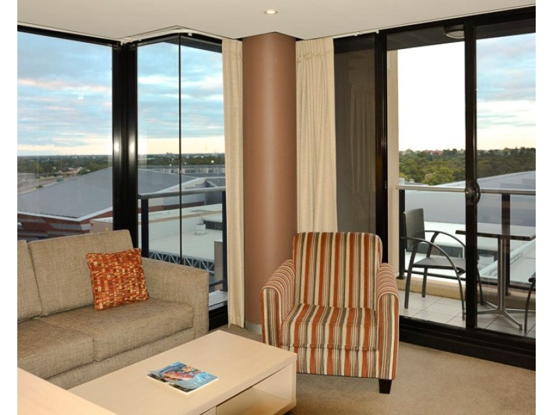 1002/102 – 105 North Terrace, Adelaide SA 5000