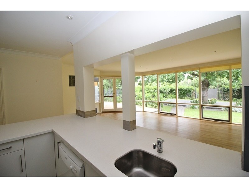 17 Alpha Street, Kensington Park SA 5068