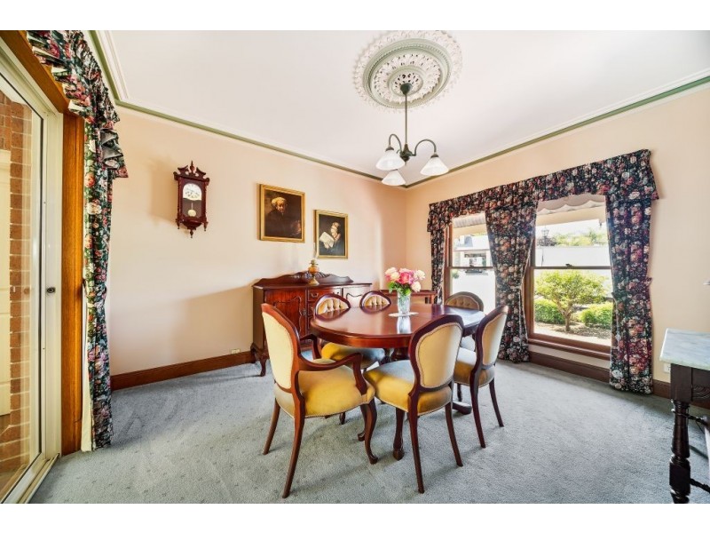 3 Walker Place, Highbury SA 5089