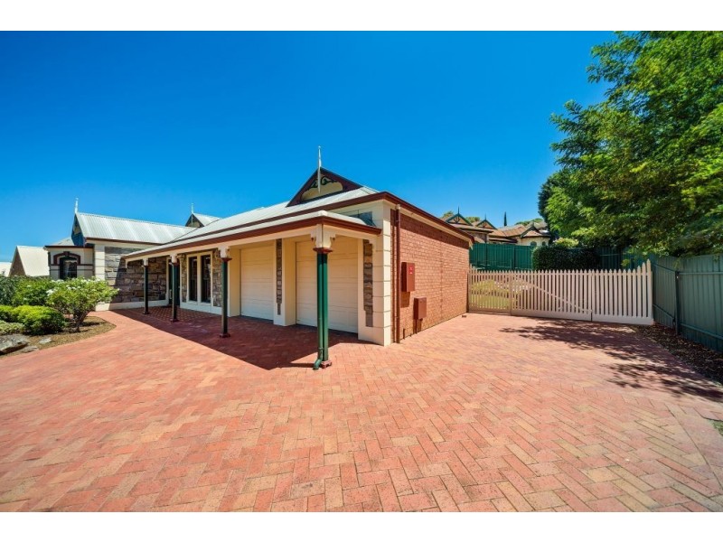3 Walker Place, Highbury SA 5089