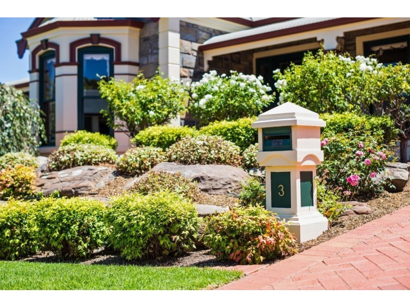 3 Walker Place, Highbury SA 5089