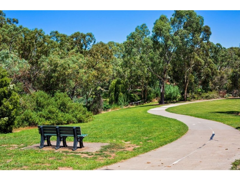 3 Walker Place, Highbury SA 5089