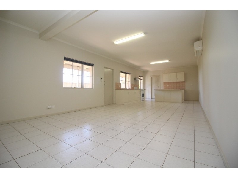 2 Friendship Crescent, Wynn Vale SA 5127