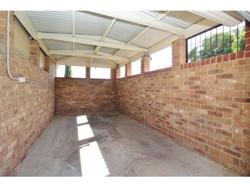 2 Friendship Crescent, Wynn Vale SA 5127