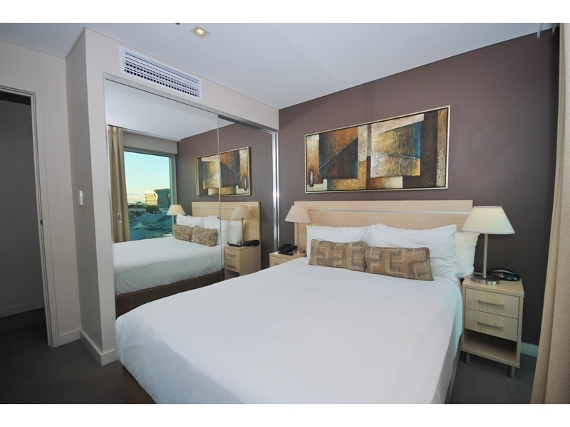 916/91 – 97 North Terrace, Adelaide SA 5000