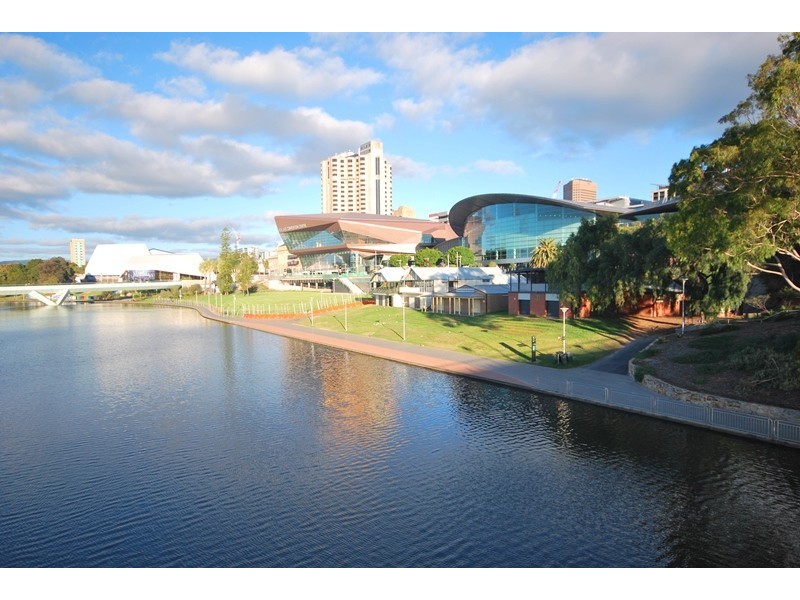 916/91 – 97 North Terrace, Adelaide SA 5000