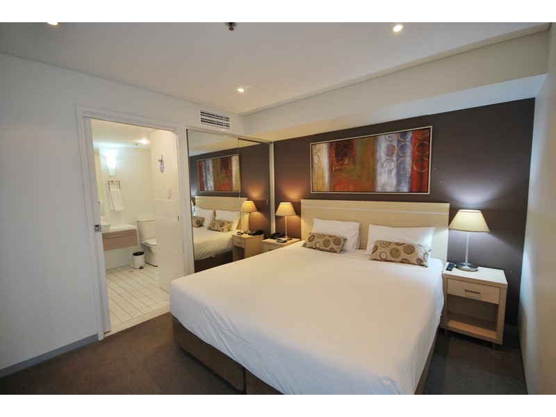 1304/102 – 105 North Terrace, Adelaide SA 5000