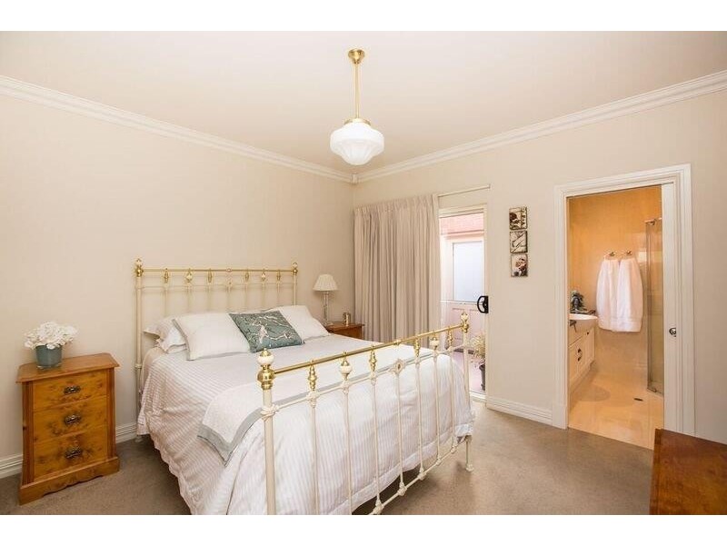 14 Central Avenue (Corner of First Street), Magill SA 5072