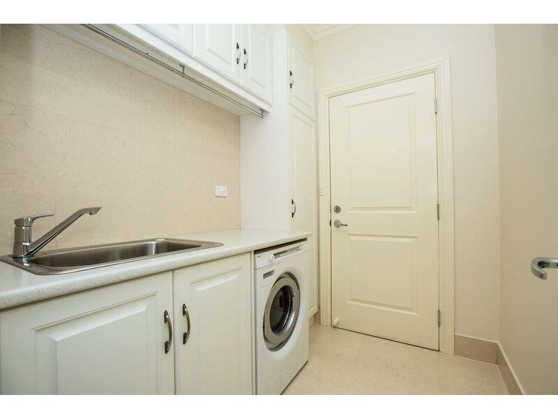 14 Central Avenue (Corner of First Street), Magill SA 5072