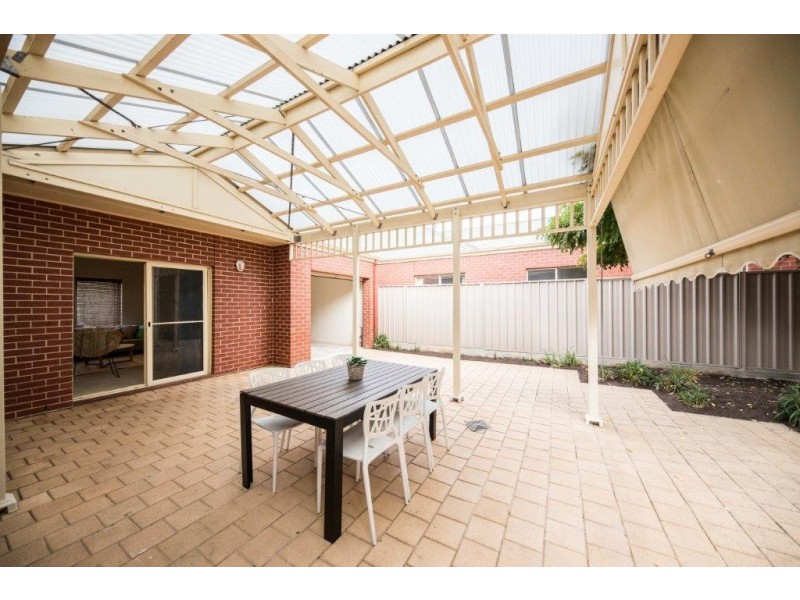 38 Davies Avenue (Corner of Barons Street), Tranmere SA 5073