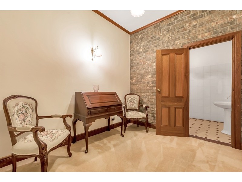 108 Olave Hill Road (Enter via Upper Sturt Road), Hawthorndene SA 5051