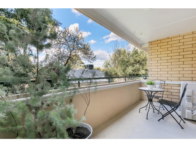 9/21 Laught Avenue, Black Forest SA 5035