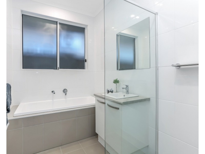 28B Meadow Avenue, Campbelltown SA 5074