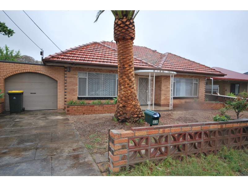 42 Alexander Avenue, Campbelltown SA 5074