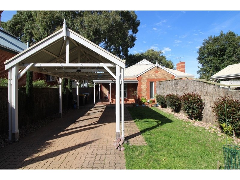 27 Robsart Street, Parkside SA 5063