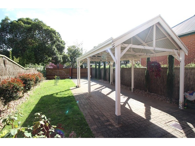 27 Robsart Street, Parkside SA 5063