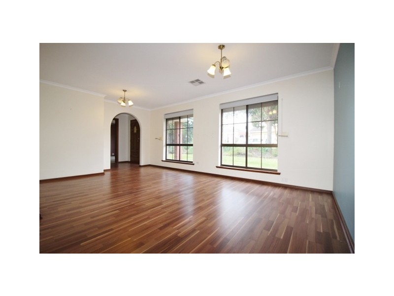 1 Doreen Street, Vale Park SA 5081