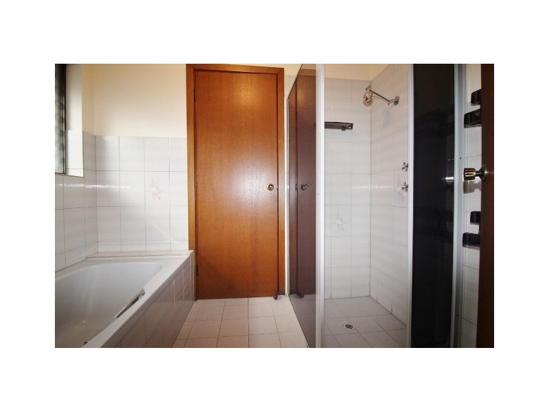 1 Doreen Street, Vale Park SA 5081