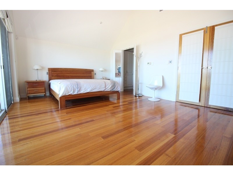 8 Bucknall Court, Tennyson SA 5022