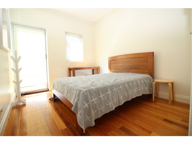 8 Bucknall Court, Tennyson SA 5022