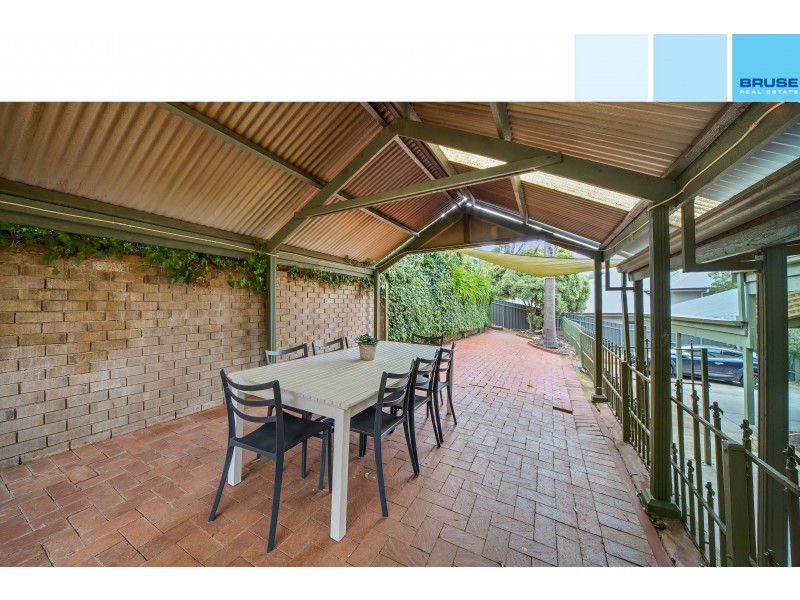 36 Gleneagles Road, Mount Osmond SA 5064