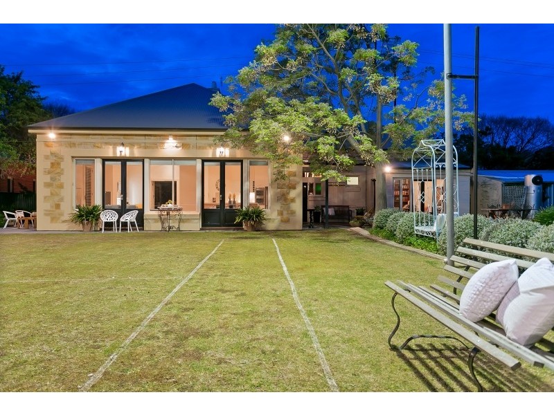 6 Balham Avenue, Kingswood SA 5062