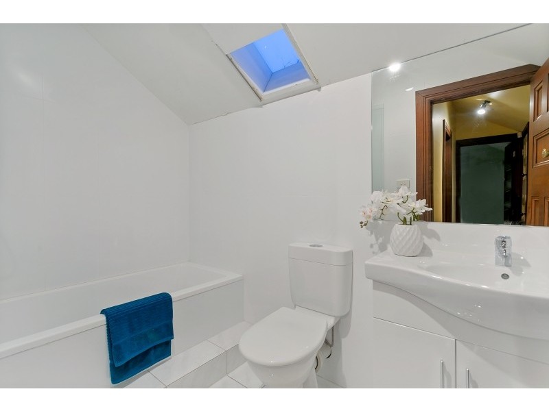 6 Balham Avenue, Kingswood SA 5062