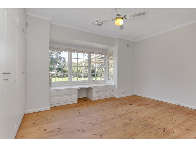 15 Richardson Avenue, Tranmere SA 5073