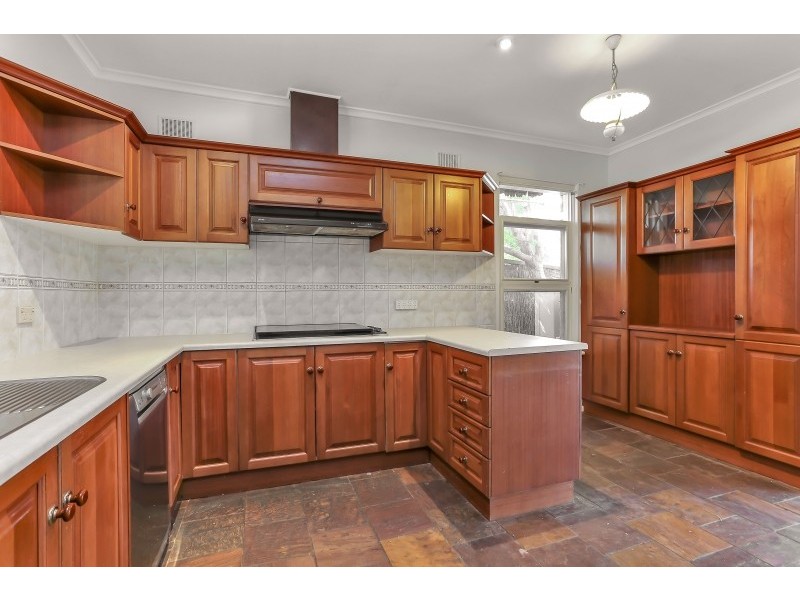 15 Richardson Avenue, Tranmere SA 5073