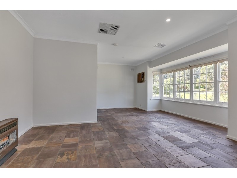 15 Richardson Avenue, Tranmere SA 5073