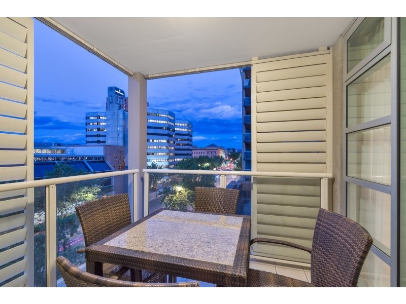 502/91 – 97 North Terrace, Adelaide SA 5000