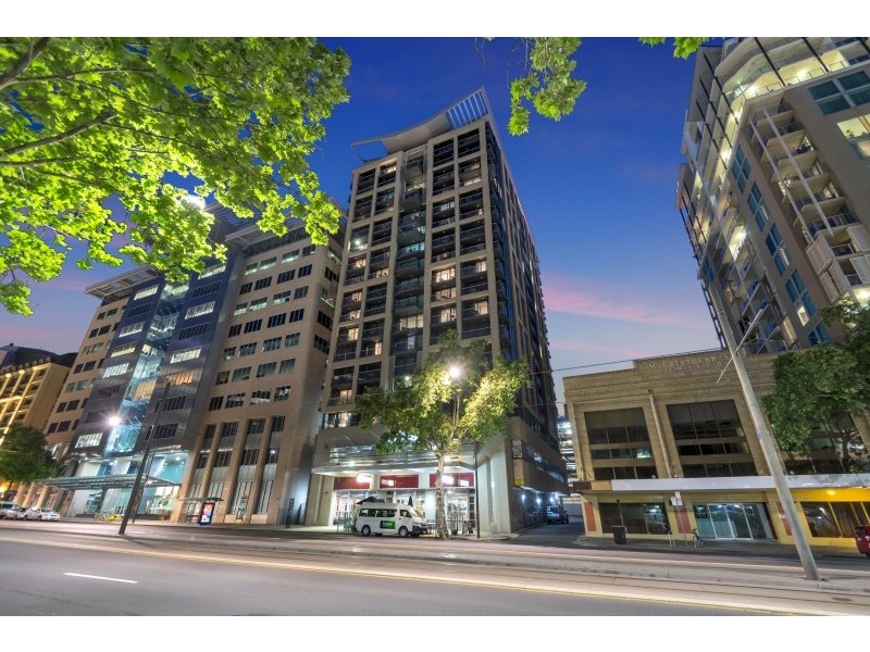 1011/102 – 105 North Terrace, Adelaide SA 5000