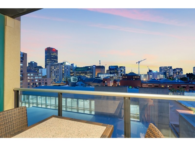 1011/102 – 105 North Terrace, Adelaide SA 5000