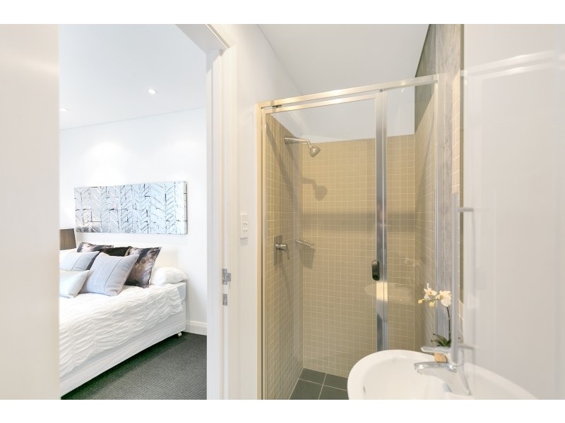 Res 3/21 Russell Street, Adelaide SA 5000