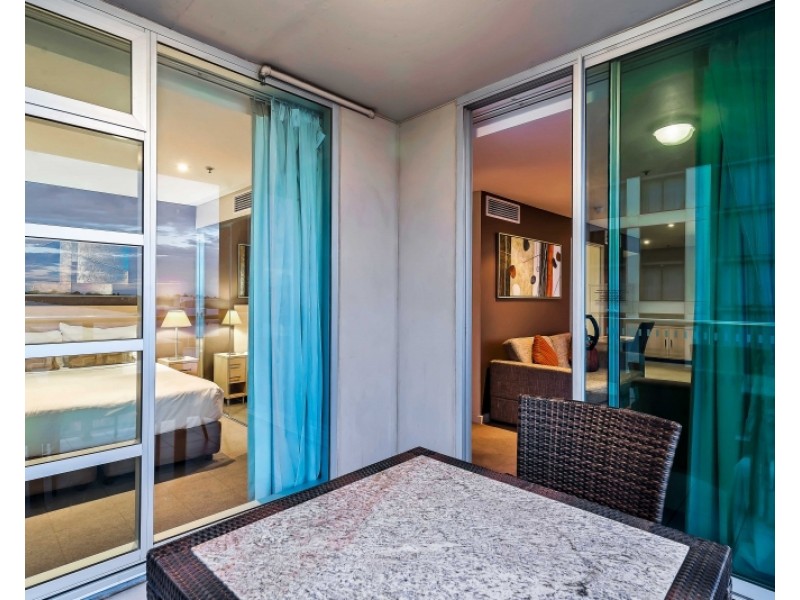 802/96 North Terrace, Adelaide SA 5000