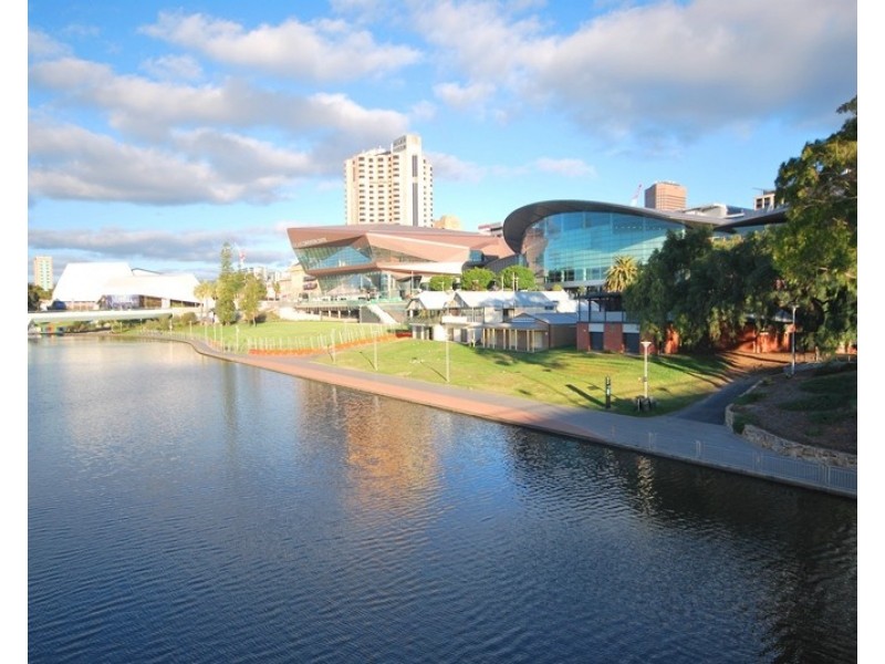 802/96 North Terrace, Adelaide SA 5000