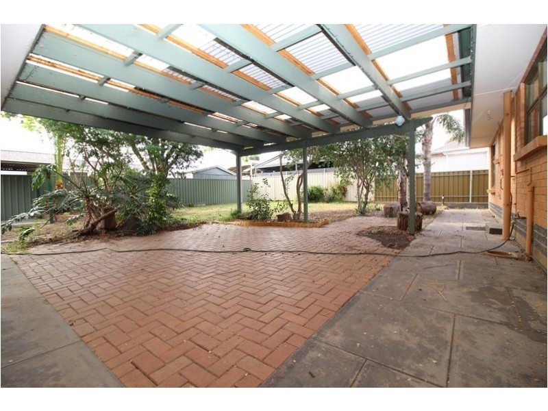 16 Hilda Avenue, Newton SA 5074