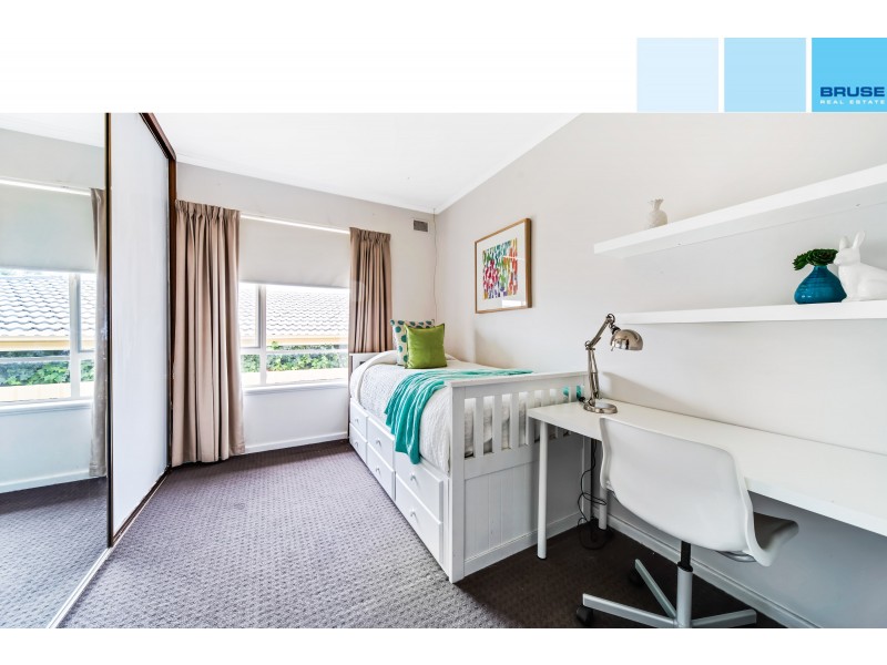 12 Grantham Grove, Paradise SA 5075